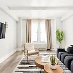 73-801 New 1Br 1Bth Uws Doorman Gym